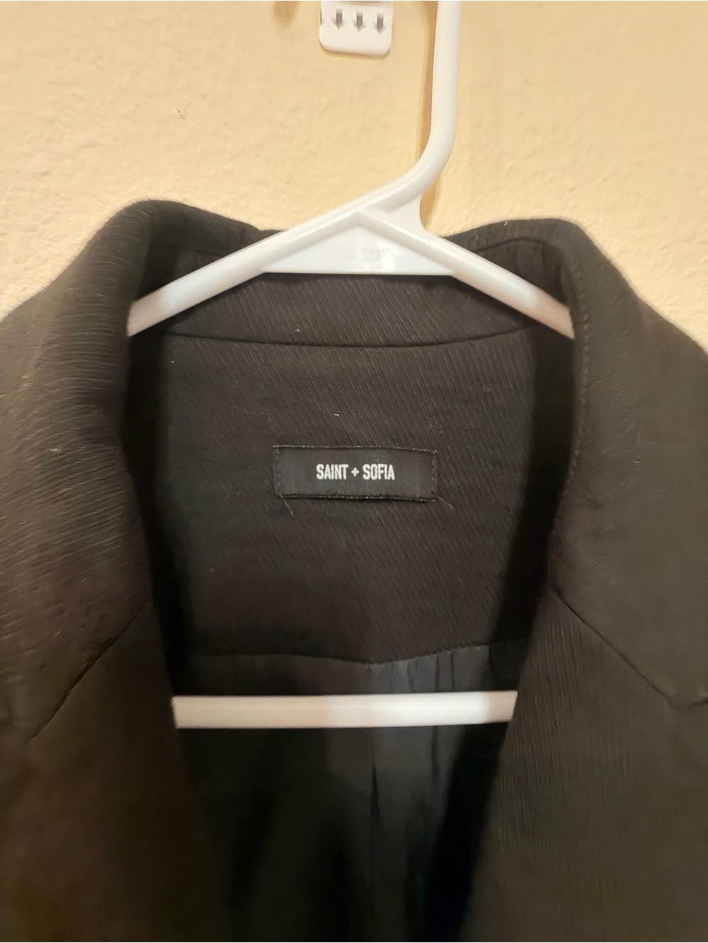 Saint+Sofia. Cambridge Crepe, Black Double-Breasted Blazer. Excellent condition - Picture 3 of 16